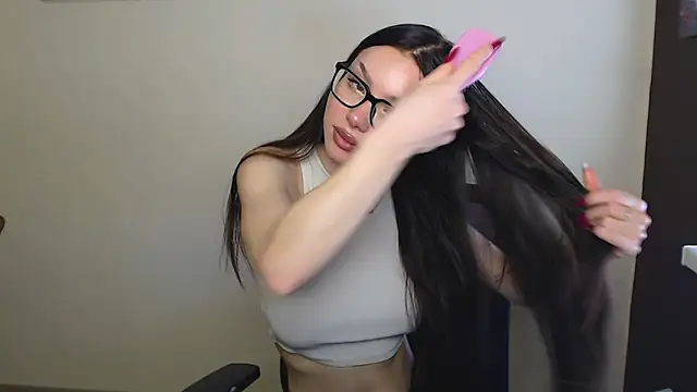 Snapshot of Cutesweetheart chatting on 03-18-25, 11:22 Cutesweetheart online show from 03-18-25, 11:22