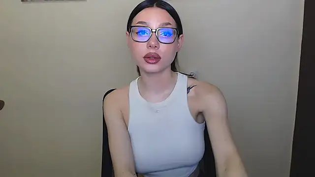 Snapshot of Cutesweetheart chatting on 01-25-25, 10:29 Cutesweetheart online show from 01-25-25, 10:29