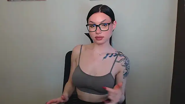 Snapshot of Cutesweetheart chatting on 03-10-25, 11:34 Cutesweetheart online show from 03-10-25, 11:34