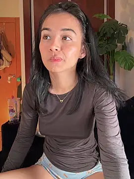 Adriennesexxx online show from 04-12-26, 05:38