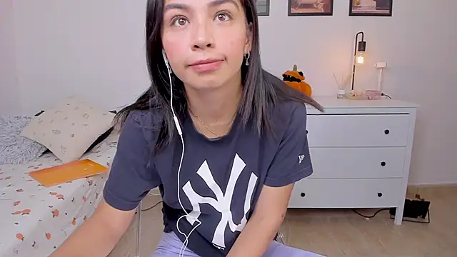 Adriennesexxx online show from 09-28-25, 06:48