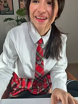Adriennesexxx online show from 05-22-26, 09:29