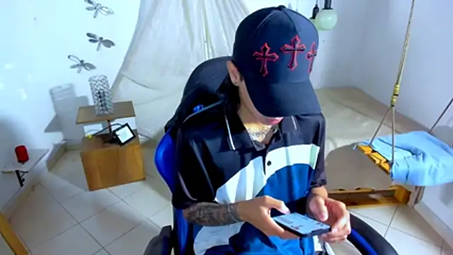 Brand habes online show from 07-12-26, 01:06