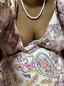 Anjali cute-Pondati online show from 09-22-25, 03:23