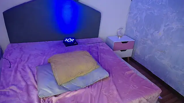 ValloletPainTabbo online show from 01-04-25, 05:26