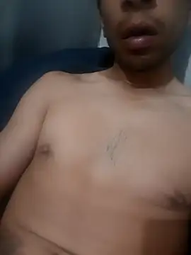 Snapshot of Cuessy chatting on 02-27-26, 06:52 Cuessy online show from 02-27-26, 06:52