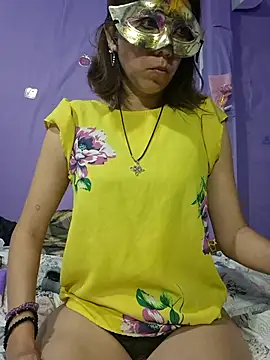 Lunababymylove online show from 10-19-25, 02:47