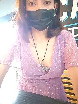 Lunababymylove online show from 06-10-26, 04:52