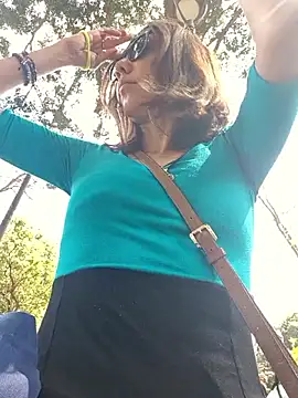 Snapshot of Lunababymylove chatting on 02-22-26, 06:53 Lunababymylove online show from 02-22-26, 06:53