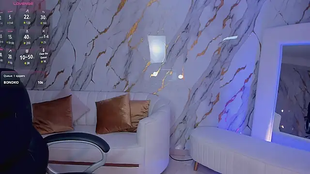 DolcieElliot online show from 03-11-25, 05:35