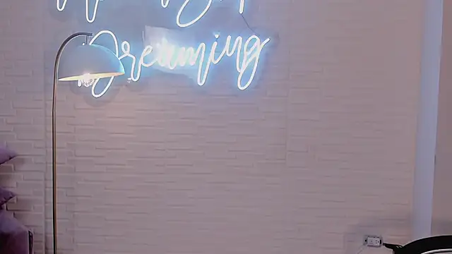 DolcieElliot online show from 03-07-25, 06:00