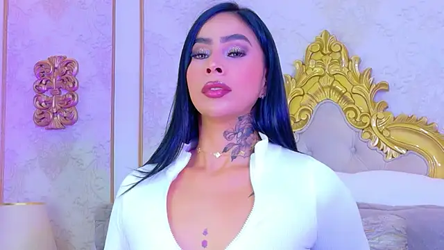 GiahDaniels online show from 07-14-26, 04:57