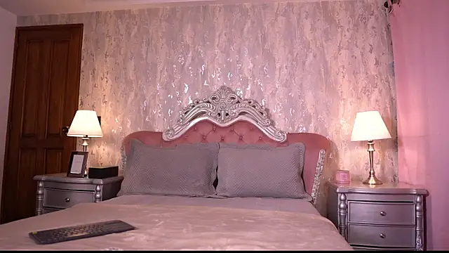 AngelineConnor online show from 04-08-26, 10:22