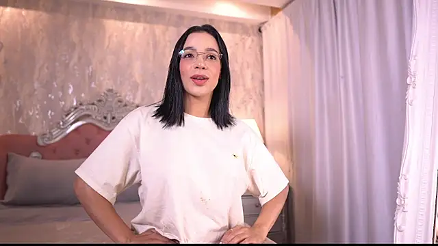 AngelineConnor online show from 03-06-26, 11:44