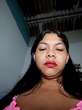 DIORA Latina online show from 12-17-25, 11:37