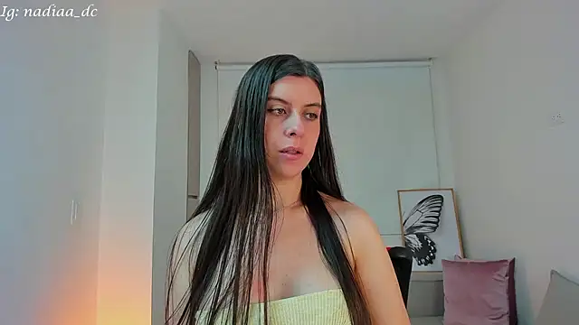 Nadiaa  online show from 01-17-25, 03:34