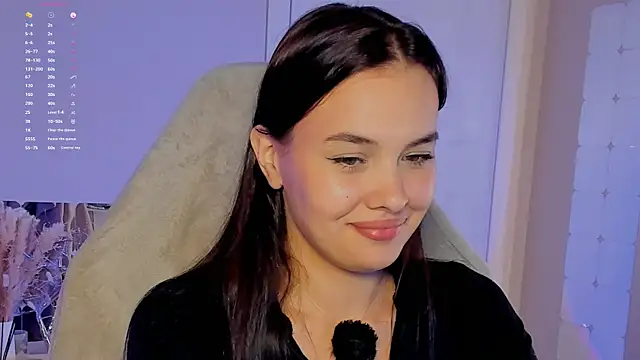 Snapshot of _Sweetie_ chatting on 10-09-25, 04:51 Sweetie online show from 10-09-25, 04:51