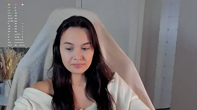 Snapshot of _Sweetie_ chatting on 09-20-25, 05:07 Sweetie online show from 09-20-25, 05:07