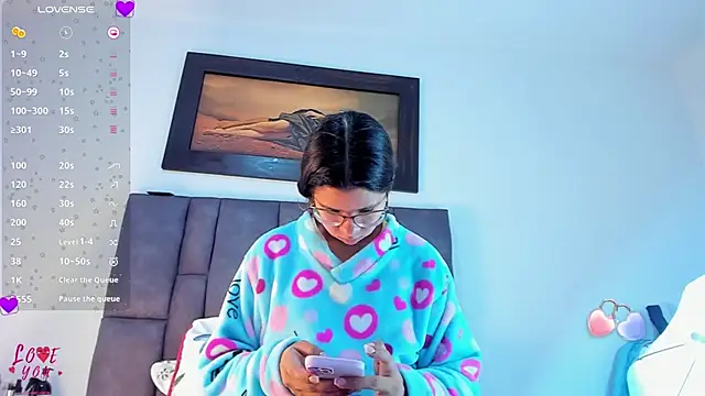 Vahiolet smith online show from 02-14-26, 03:18