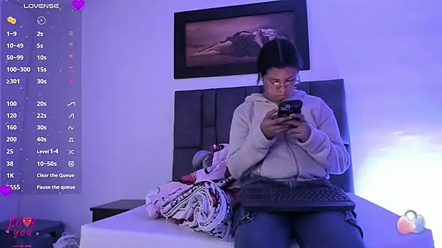 Vahiolet smith online show from 01-11-26, 03:35