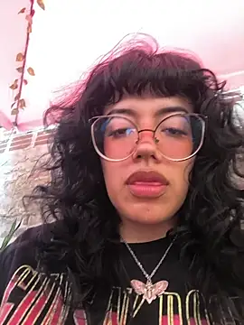 Snapshot of Fun_Everywhere chatting on 04-08-26, 08:43 Fun Everywhere online show from 04-08-26, 08:43