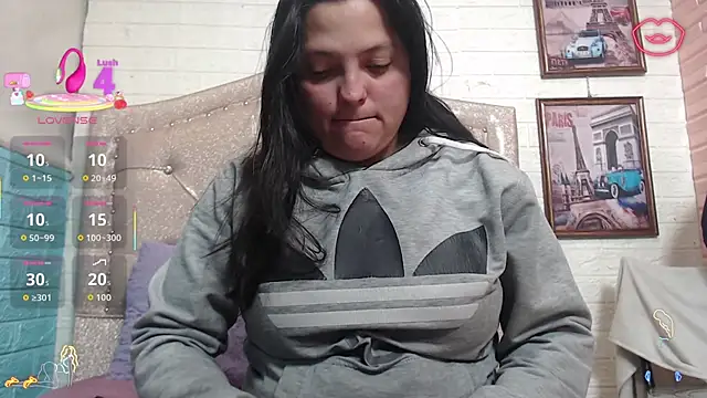 KataleyaStiward online show from 10-06-25, 01:12