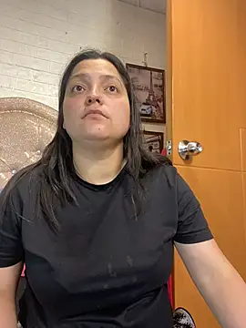 KataleyaStiward online show from 10-22-25, 12:37