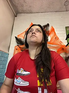 KataleyaStiward online show from 10-27-25, 12:50