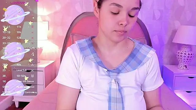 Snapshot of angeline_teen chatting on 07-14-26, 12:22 angeline teen online show from 07-14-26, 12:22