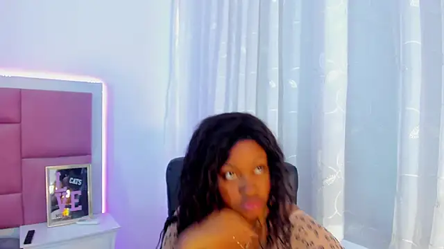 StormiHills online show from 03-18-25, 05:12