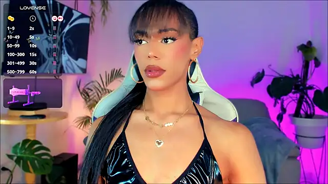 Snapshot of _Miss_Anna_ chatting on 03-09-25, 04:38  Miss Anna  online show from 03-09-25, 04:38