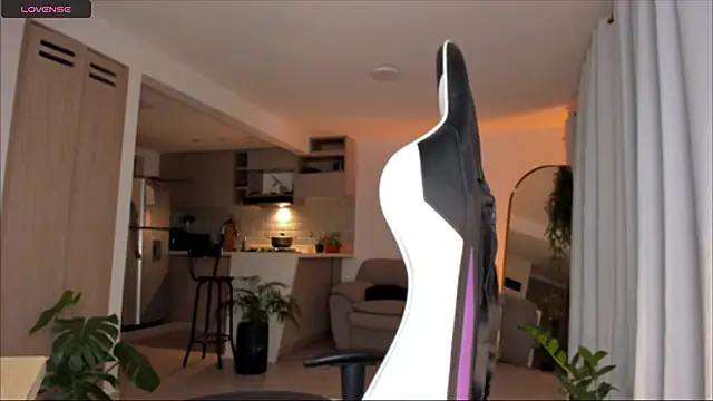  Miss Anna  online show from 04-02-26, 07:15