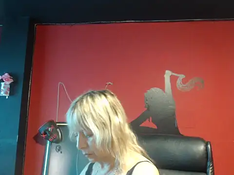 KLOE PIELL online show from 03-02-26, 07:54