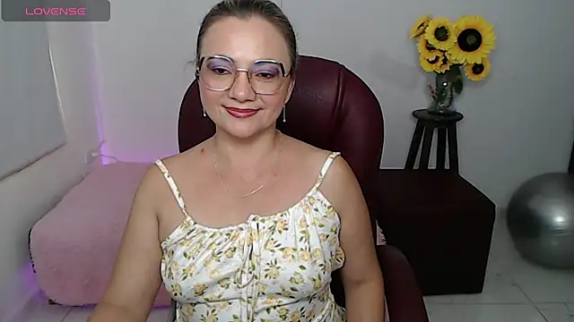 Ghada milf online show from 02-12-26, 08:41