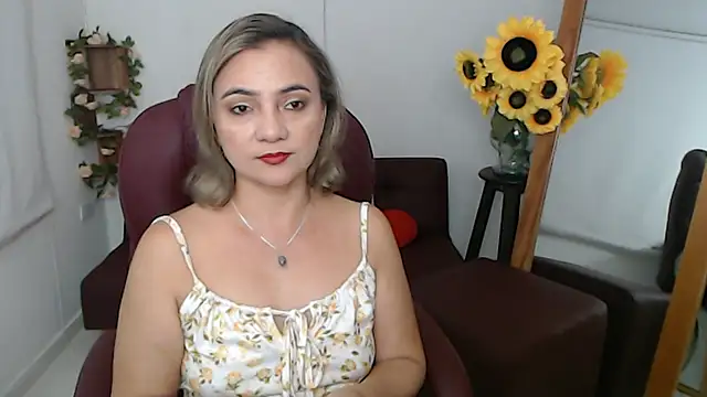 Snapshot of Ghada_milf chatting on 06-22-26, 11:02 Ghada milf online show from 06-22-26, 11:02