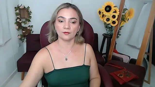 Ghada milf online show from 06-01-26, 11:48
