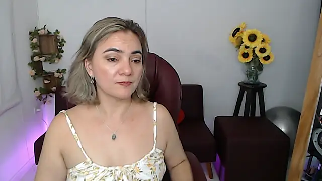 Ghada milf online show from 05-15-26, 11:03