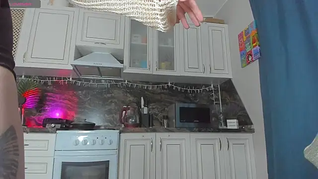 Snapshot of art_Jane chatting on 01-27-25, 07:35 art Jane online show from 01-27-25, 07:35