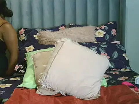 Snapshot of Amberbela chatting on 01-15-25, 04:54 Amberbela online show from 01-15-25, 04:54