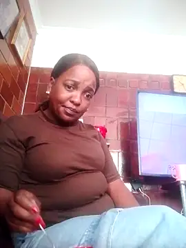 Snapshot of Amberbela chatting on 09-17-25, 08:27 Amberbela online show from 09-17-25, 08:27