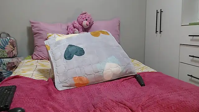 Amberbela online show from 05-22-26, 11:58