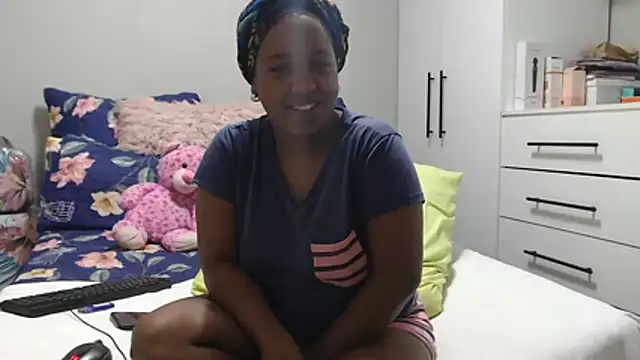 Snapshot of Amberbela chatting on 06-03-26, 07:07 Amberbela online show from 06-03-26, 07:07