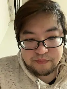 yuuki198912 online show from 11-12-25, 03:16