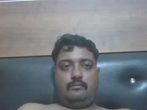 arshvir133 online show from 09-24-25, 03:51