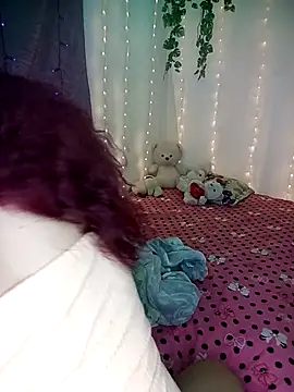 emma-19- online show from 05-02-26, 03:56