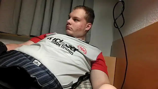 Nicolasjlhkjzl online show from 04-20-26, 07:59