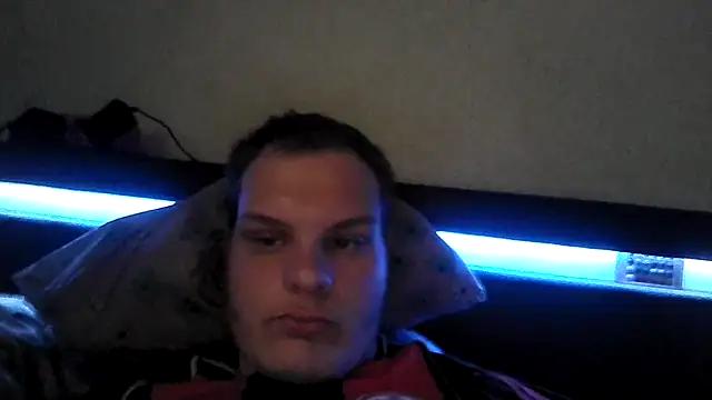 Nicolasjlhkjzl online show from 05-10-26, 09:02