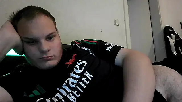 Snapshot of Nicolasjlhkjzl chatting on 07-18-26, 09:07 Nicolasjlhkjzl online show from 07-18-26, 09:07
