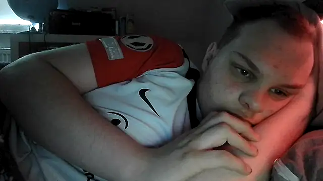 Nicolasjlhkjzl online show from 04-11-26, 12:20