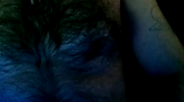 Snapshot of titanzitte chatting on 01-21-25, 01:39 titanzitte online show from 01-21-25, 01:39